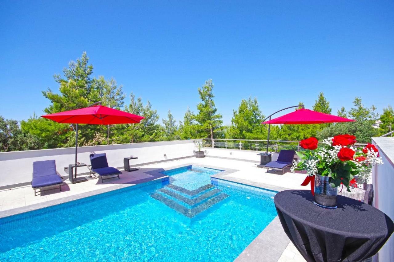 Villa Inis Makarska Ngoại thất bức ảnh